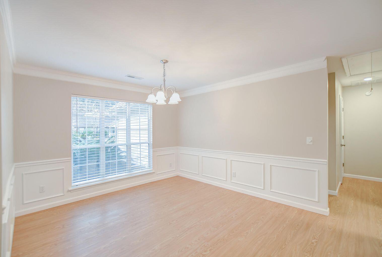 3258 Morningdale Drive Mount Pleasant, SC 29466 - Photo 12 of 46 20231206182915472943000000-o 2023-12-18