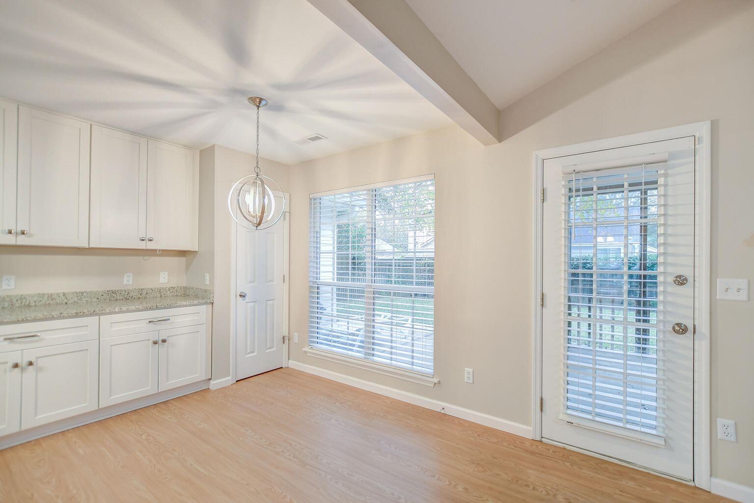 3258 Morningdale Drive Mount Pleasant, SC 29466 - Photo 18 of 46 20231206182835453060000000-o 2023-12-18