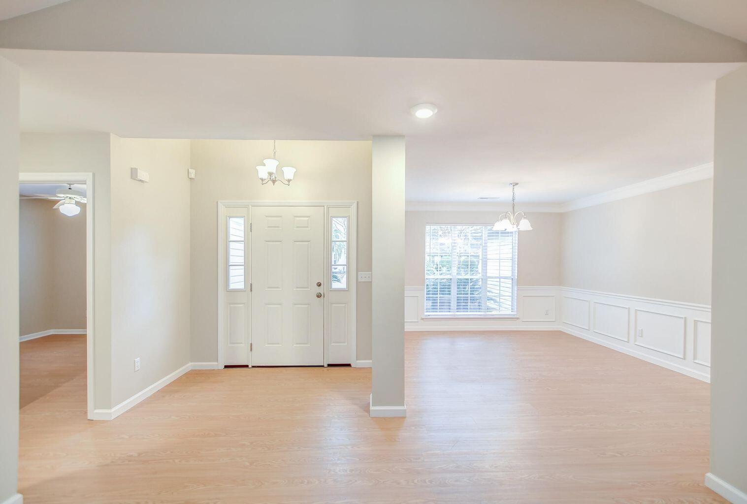 3258 Morningdale Drive Mount Pleasant, SC 29466 - Photo 9 of 46 20231206182921826574000000-o 2023-12-18