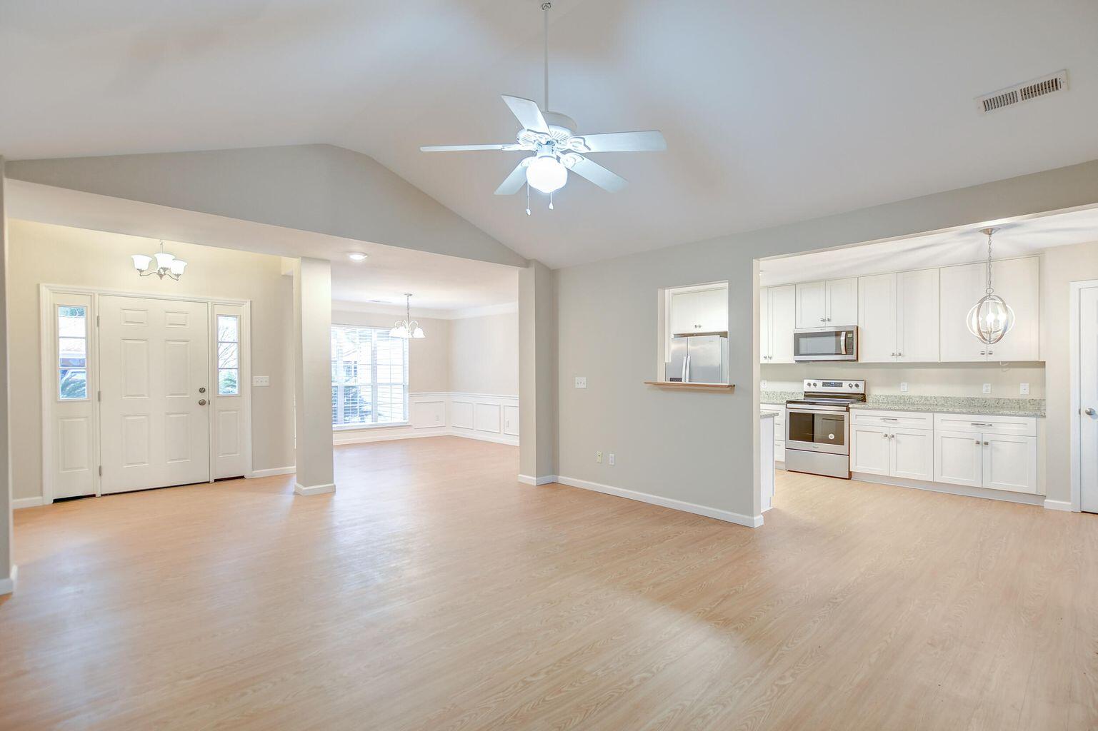 3258 Morningdale Drive Mount Pleasant, SC 29466 - Photo 10 of 46 20231206182820057576000000-o 2023-12-18