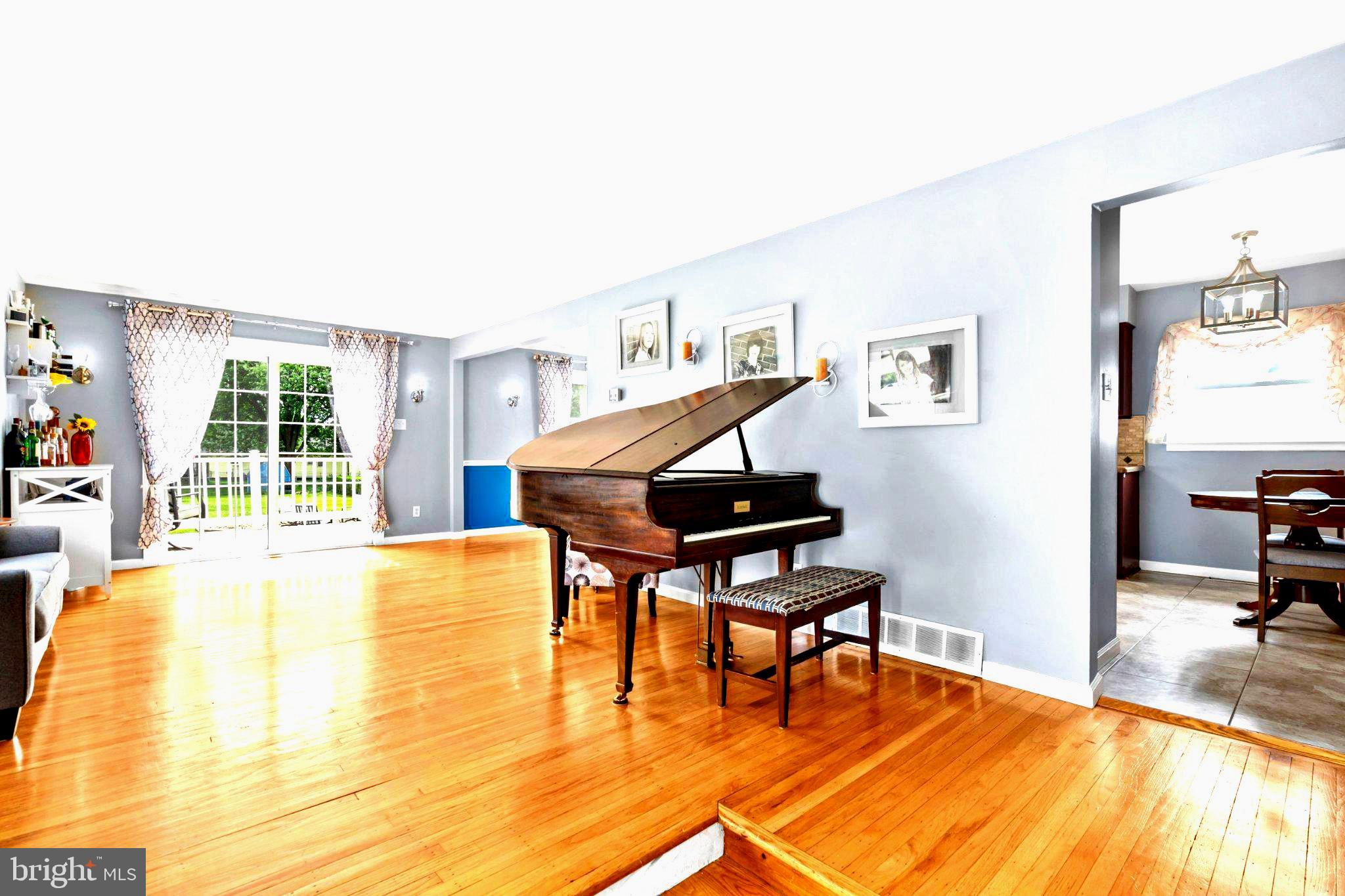 2404 Arden Road Cinnaminson, NJ 08077 - Photo 5 of 48 Elegant space with natural light.