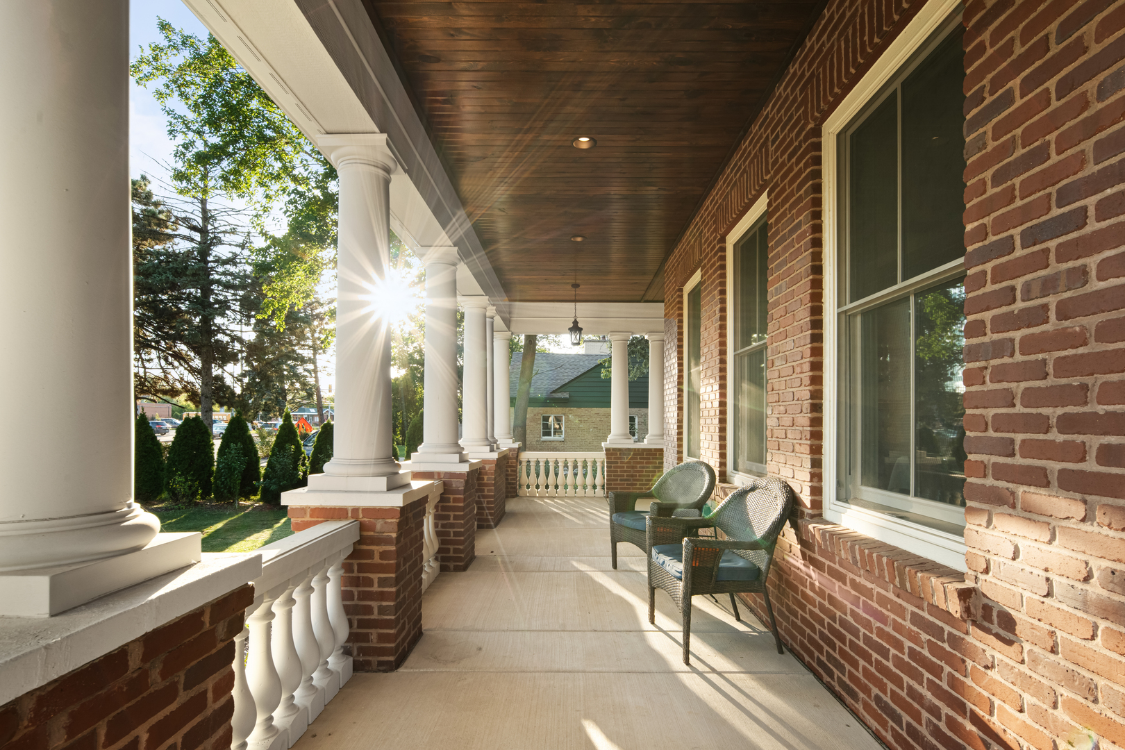 326 East Central Road Arlington Heights, IL 60005 - Photo 5 of 47