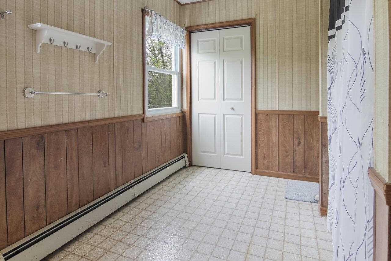 8055 Worden Road Beulah, MI 49617 - Photo 36 of 43 1887811-35.JPG