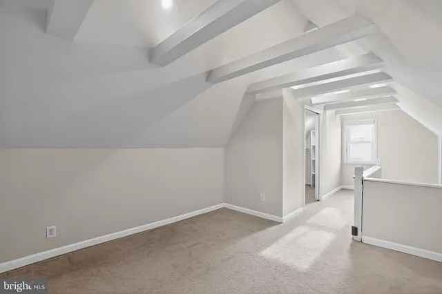 an empty room with a empty space