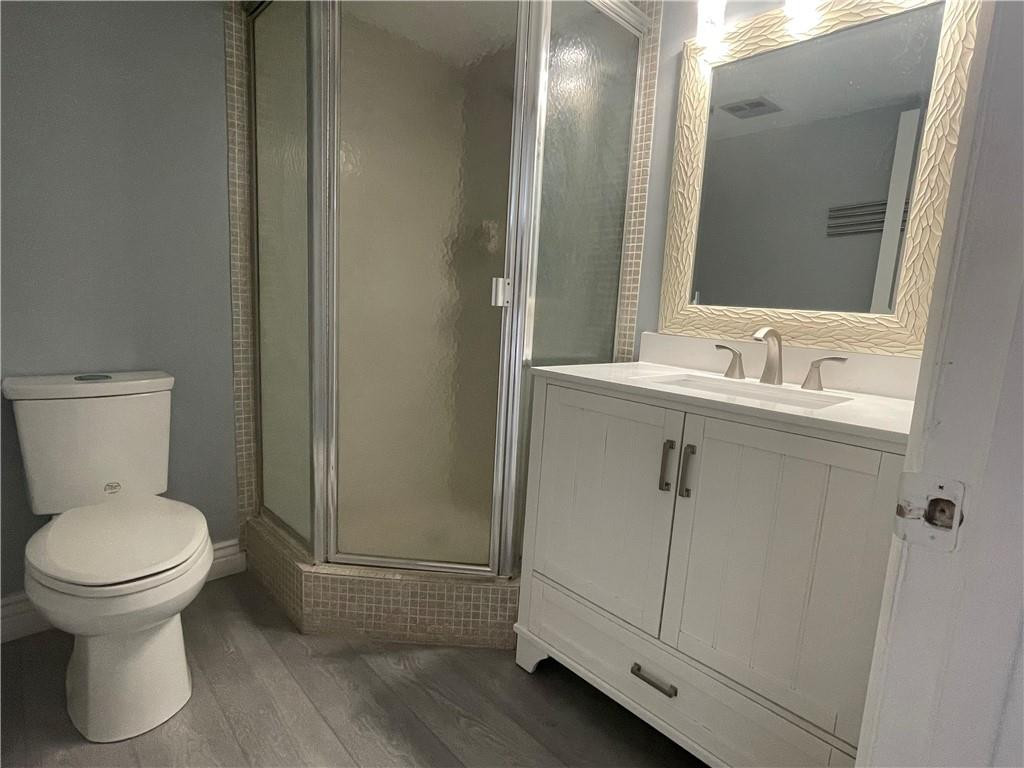 9355 Southwest 8th Street, Unit 401 Boca Raton, FL 33428 - Photo 9 of 16 BATH 1