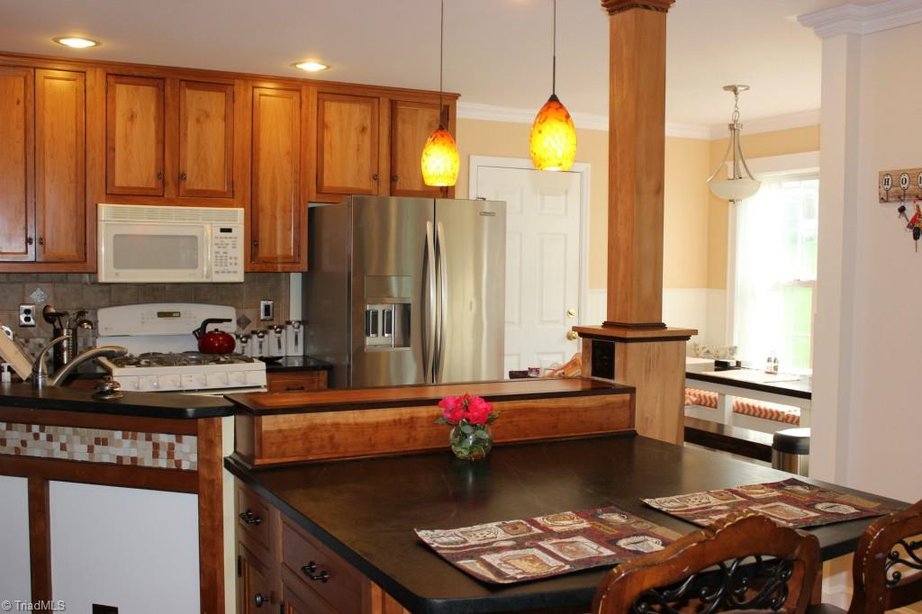 8002 Bartonshire Drive Oak Ridge, NC 27310 - Photo 4 of 16