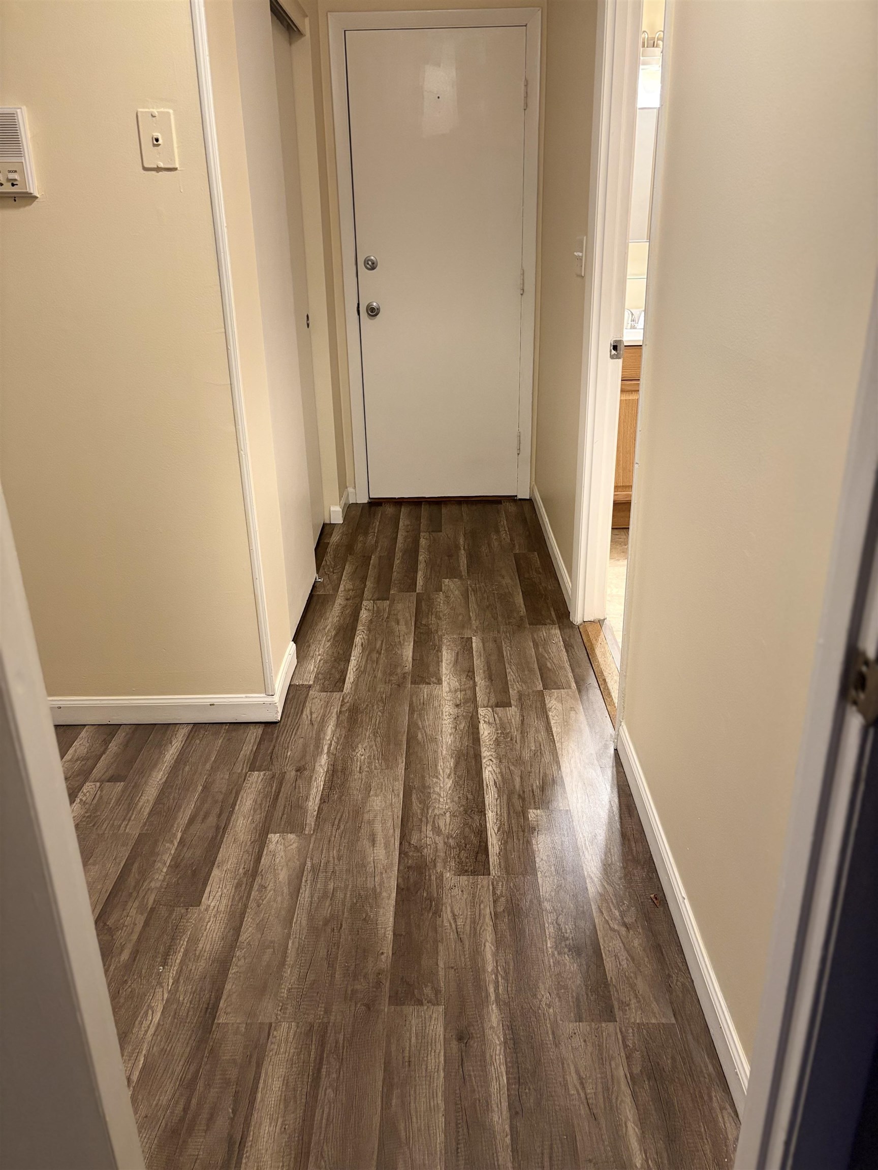 134 Mammoth Road, Unit 525 Hooksett, NH 03106 - Photo 11 of 12