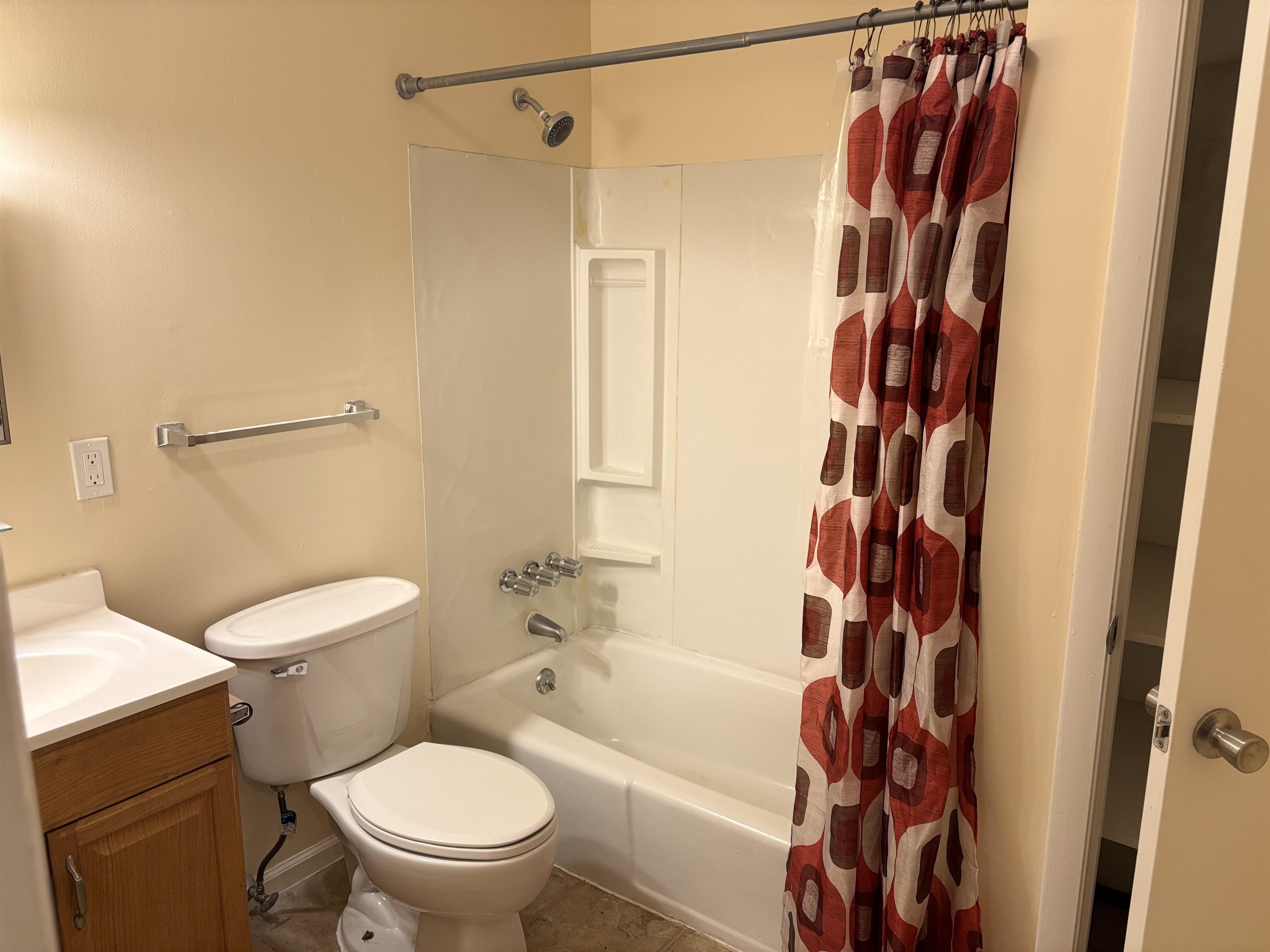 134 Mammoth Road, Unit 525 Hooksett, NH 03106 - Photo 12 of 12