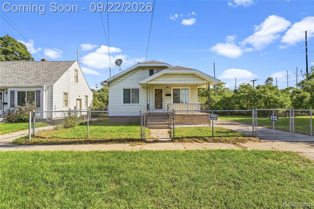 4609 Pengelly Road Flint, MI 48507 - Photo 2 of 22 Gallery Image 2