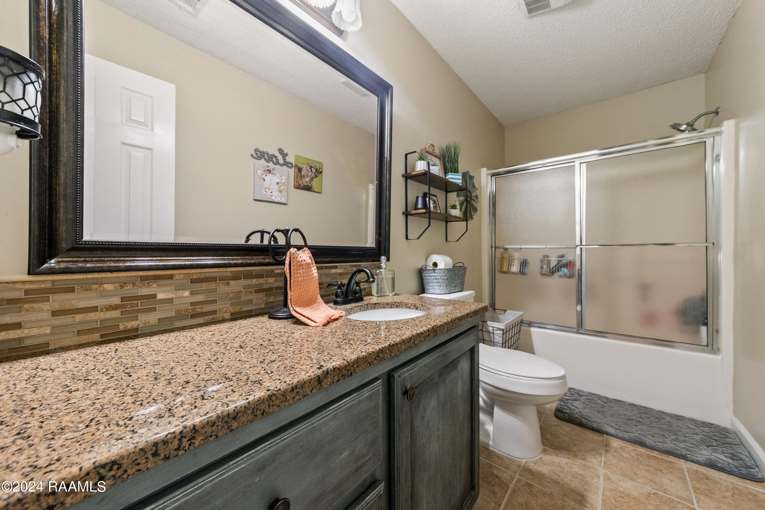 159 Ruth Lane Ville Platte, LA 70586 - Photo 15 of 38 Bathroom