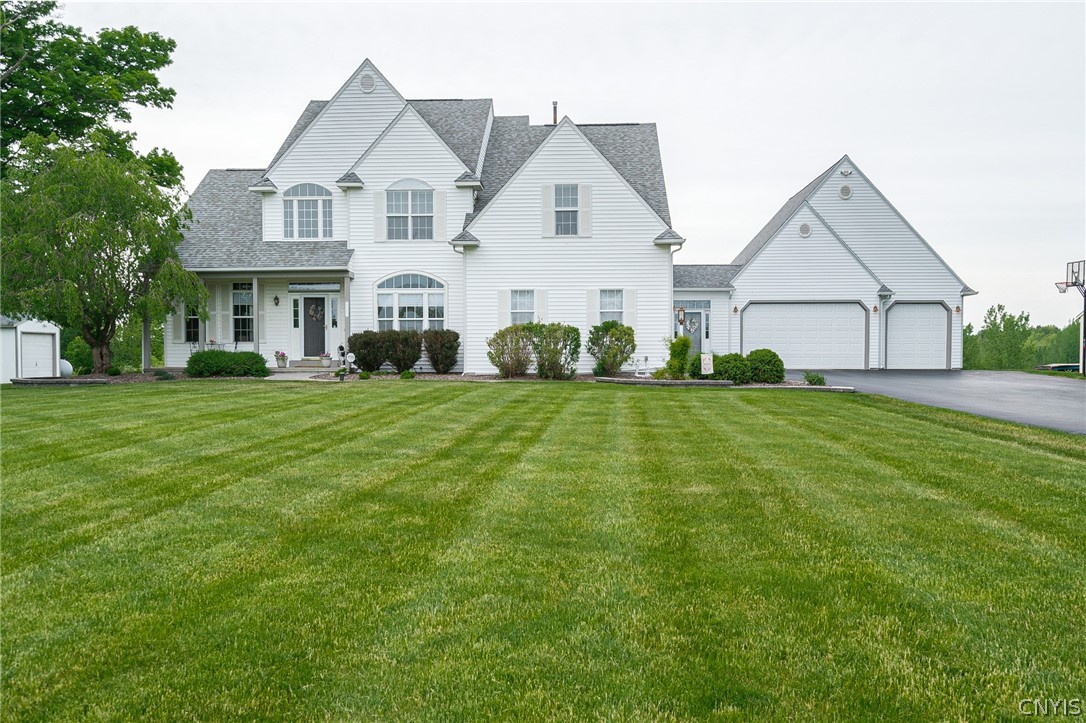 4511 Verplank Road Clay, NY 13041 - Photo 1 of 1 Welcome to 4511 Verplank located on more than an a