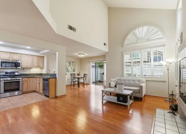 $849,000 | 6995 Rodling Drive, Unit F, San Jose, CA 95138
