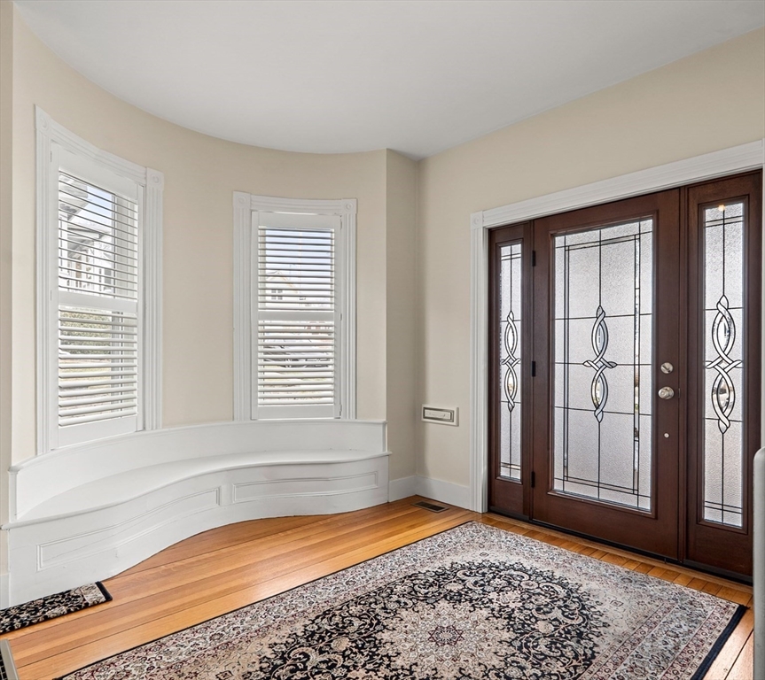 7 King Street Lynn, MA 01902 - Photo 3 of 26