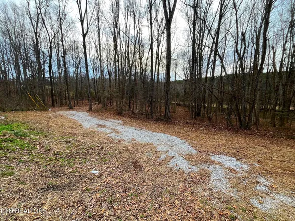 $374,900 | 19 Pleasant View Cemetery Road, New Market, TN 37820