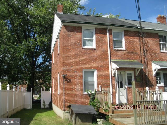 1017 St Dunstans Road Baltimore, MD 21212 - Photo 11 of 13 Exterior (Rear)