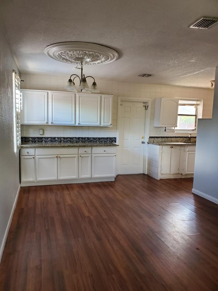 3240 F Avenue Riviera Beach, FL 33404 - Photo 3 of 4 Resized952020082695121242