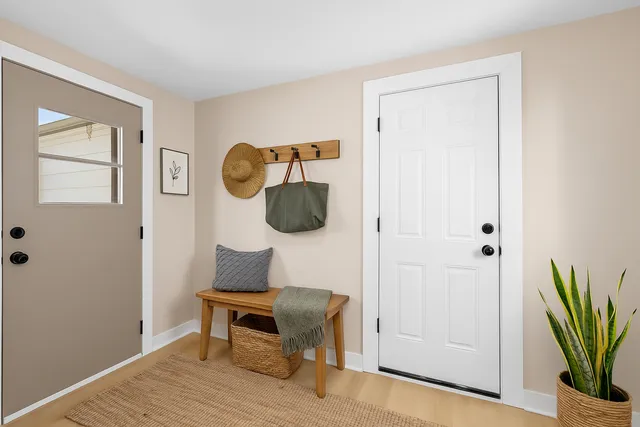 $435,000 | 449 South Addison Street, Bensenville, IL 60106