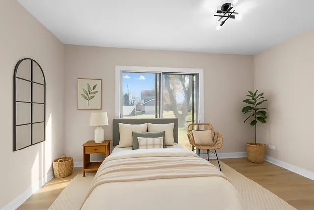 $435,000 | 449 South Addison Street, Bensenville, IL 60106