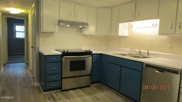 $1,300 | 1625 Woodrow Drive, Unit 401, Knoxville, TN 37918