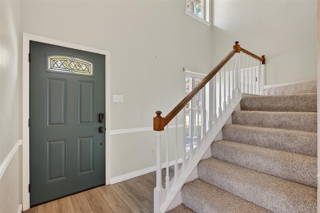 72 Spring Lake Way Shreveport, LA 71106 - Photo 3 of 38