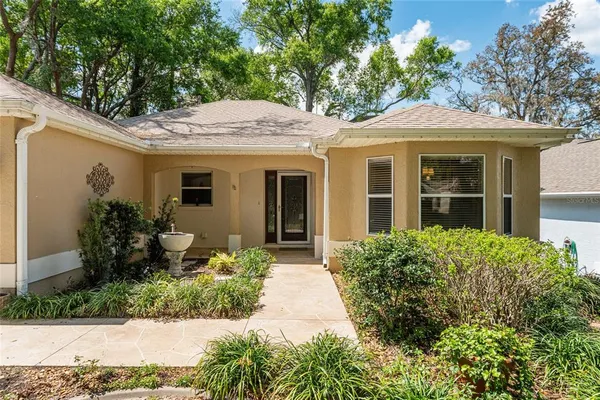 $429,000 | 110 Chula Vista Avenue, The Villages, FL 32159