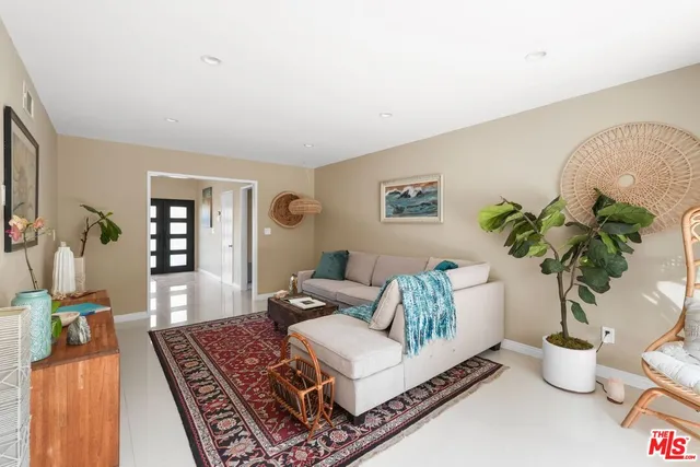 $5,500 | 3194 Rossini Place, Topanga, CA 90290