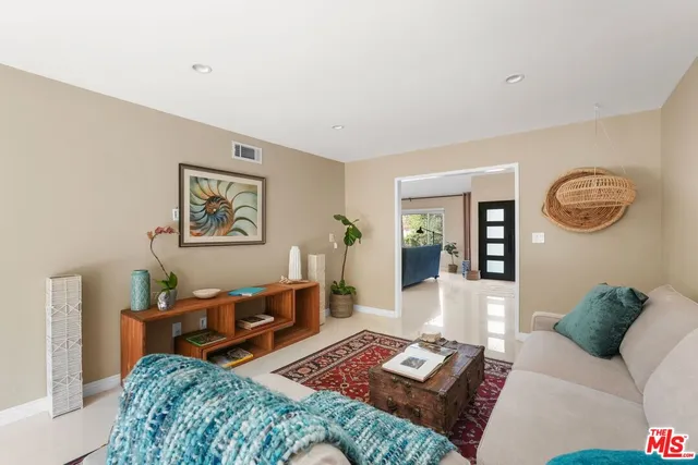 $5,500 | 3194 Rossini Place, Topanga, CA 90290