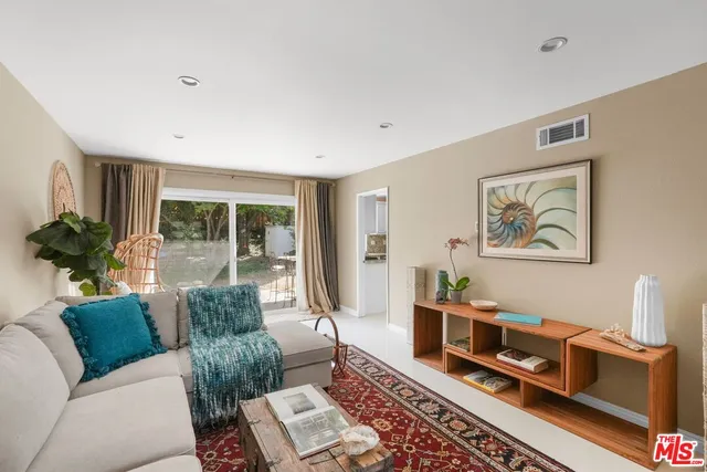 $5,500 | 3194 Rossini Place, Topanga, CA 90290