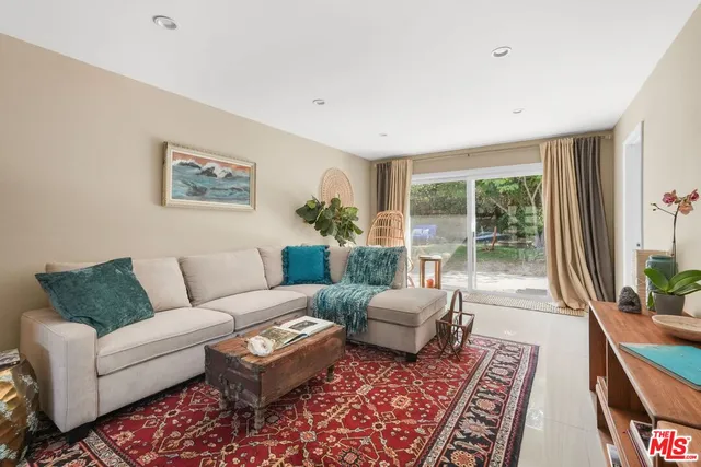 $5,500 | 3194 Rossini Place, Topanga, CA 90290