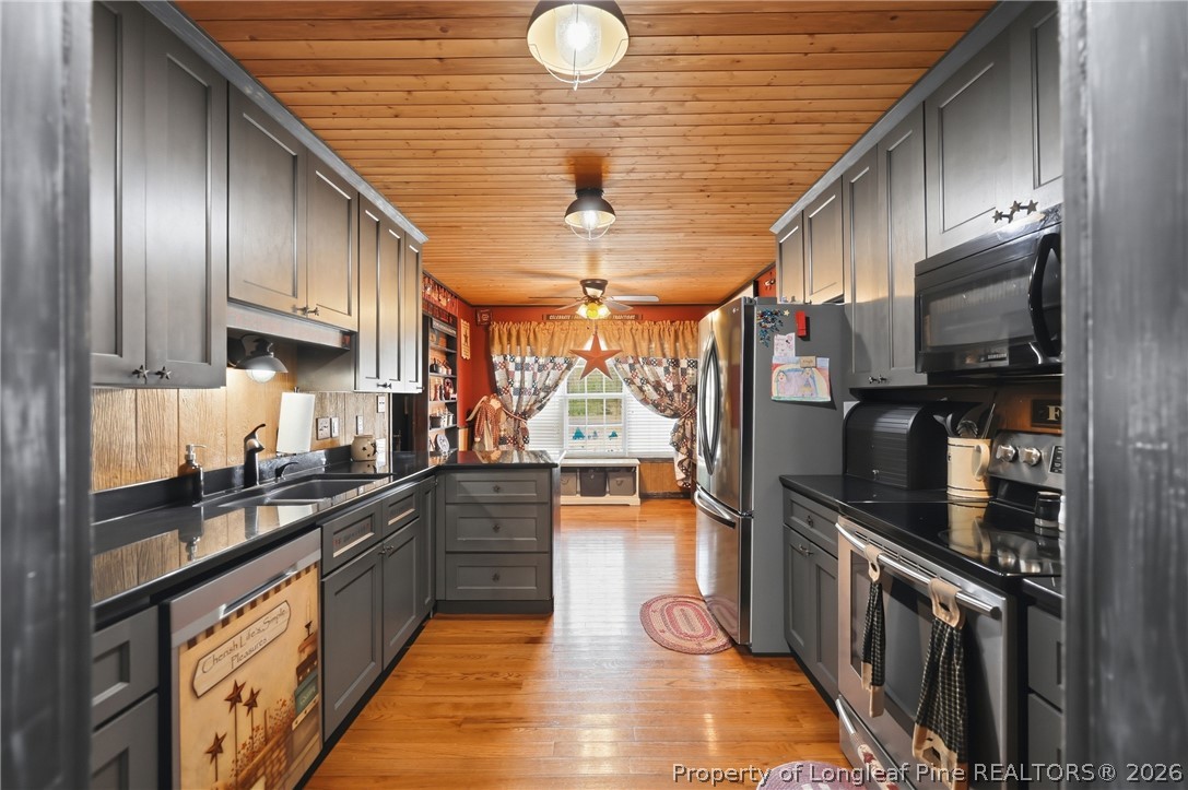 949 Adcox Road Raeford, NC 28376 - Photo 25 of 48