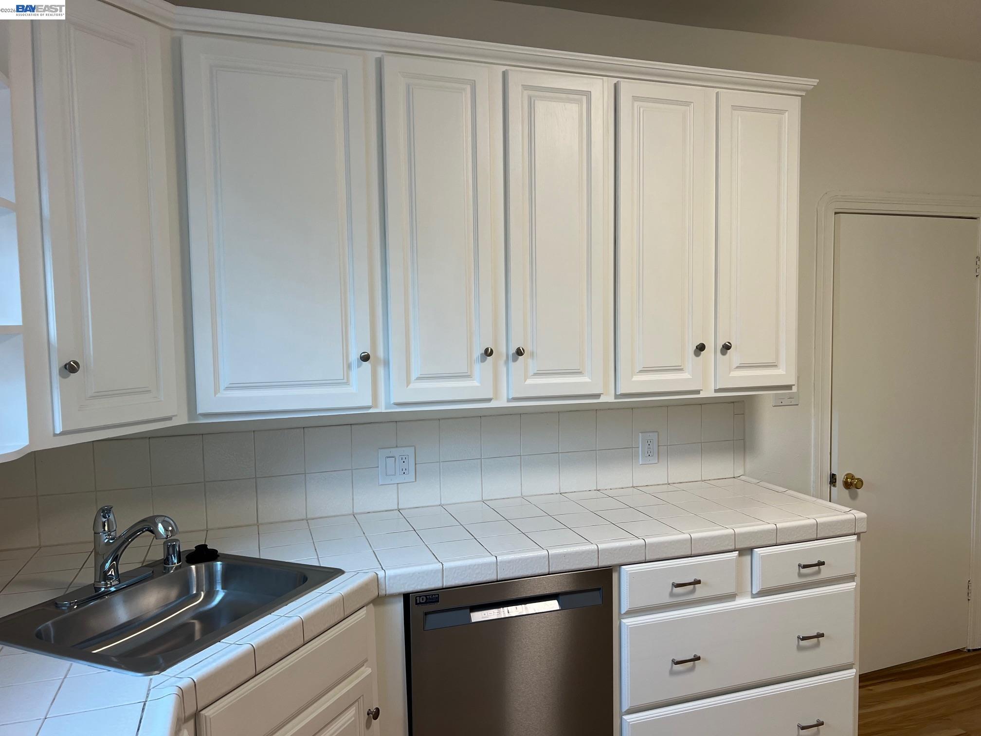 708 North L Street Livermore, CA 94551 - Photo 15 of 52