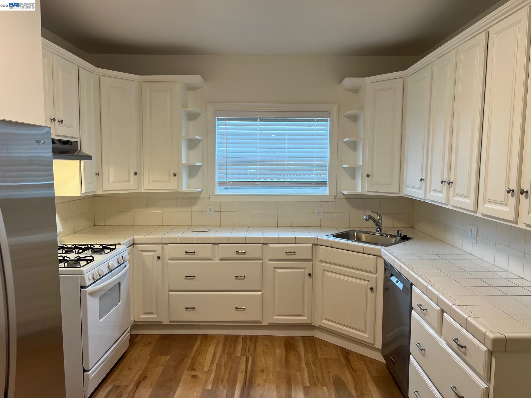 708 North L Street Livermore, CA 94551 - Photo 18 of 52