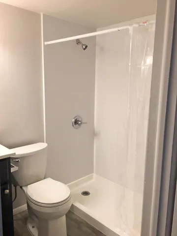 $1,400 | 912 Oakland Avenue, Unit 3, Ann Arbor, MI 48104