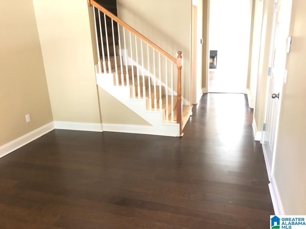 600 Hackberry Ridge Trace Birmingham, AL 35226 - Photo 3 of 16