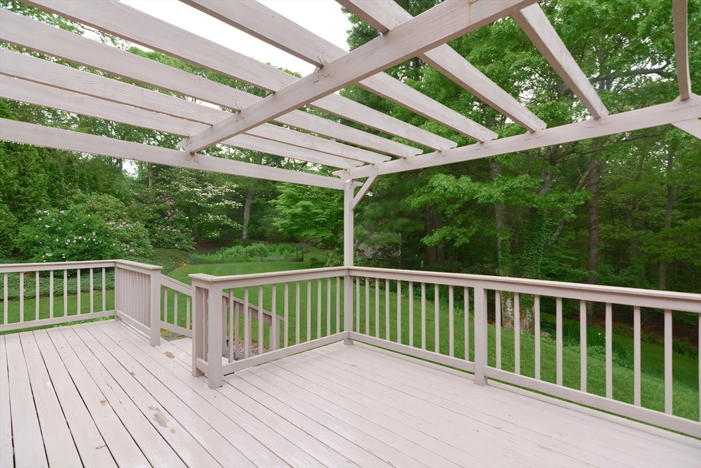 121 Old Dam Road Bourne, MA 02532 - Photo 35 of 37 Gallery Image 35