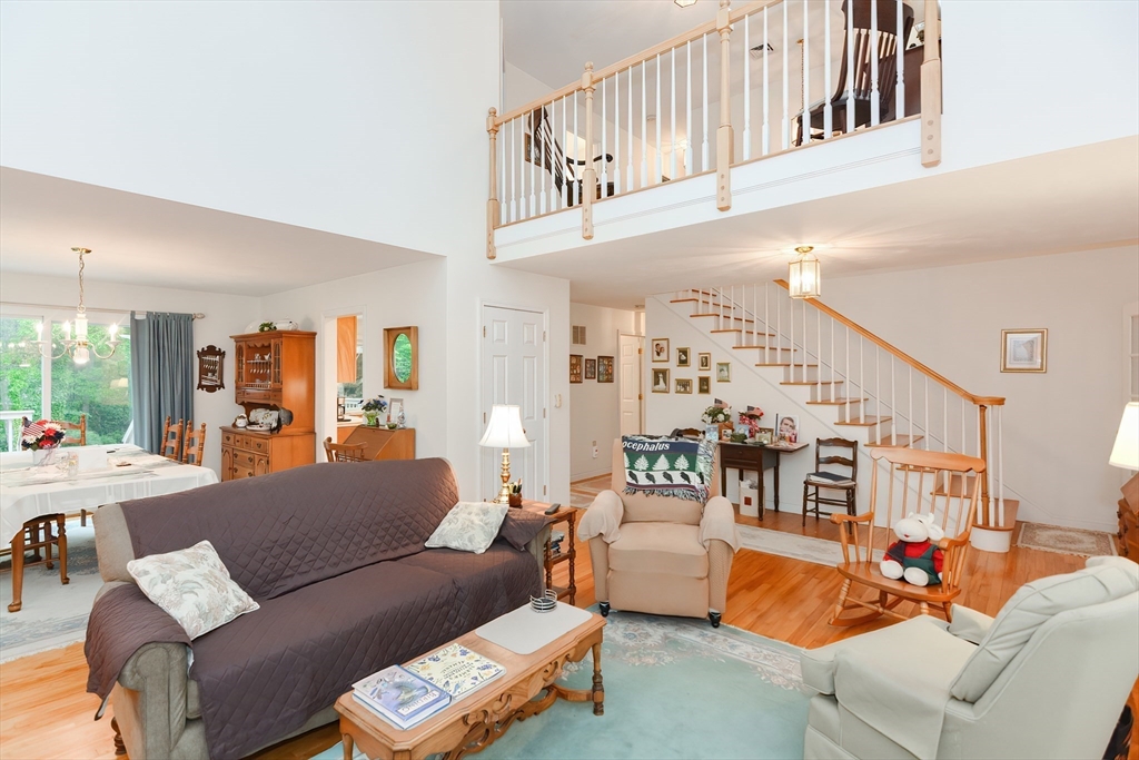 121 Old Dam Road Bourne, MA 02532 - Photo 6 of 37 Gallery Image 6