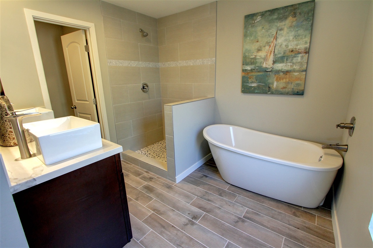 9215 Inverness Road Santee, CA 92071 - Photo 14 of 23