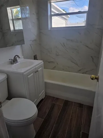 $350,000 | 2432 Northeast 13th Avenue, Pompano Beach, FL 33064