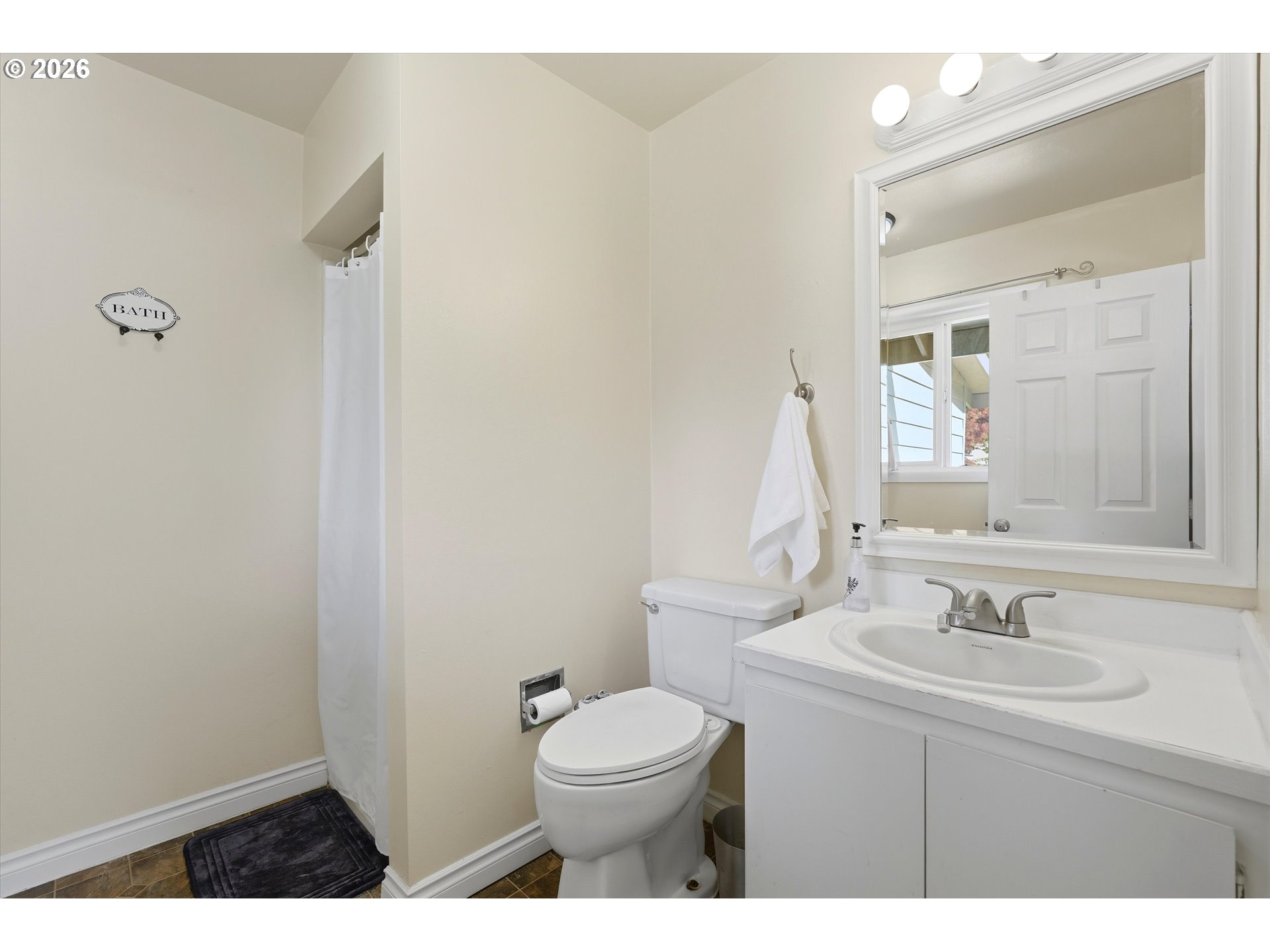 609 Sunset Court Newberg, OR 97132 - Photo 23 of 35
