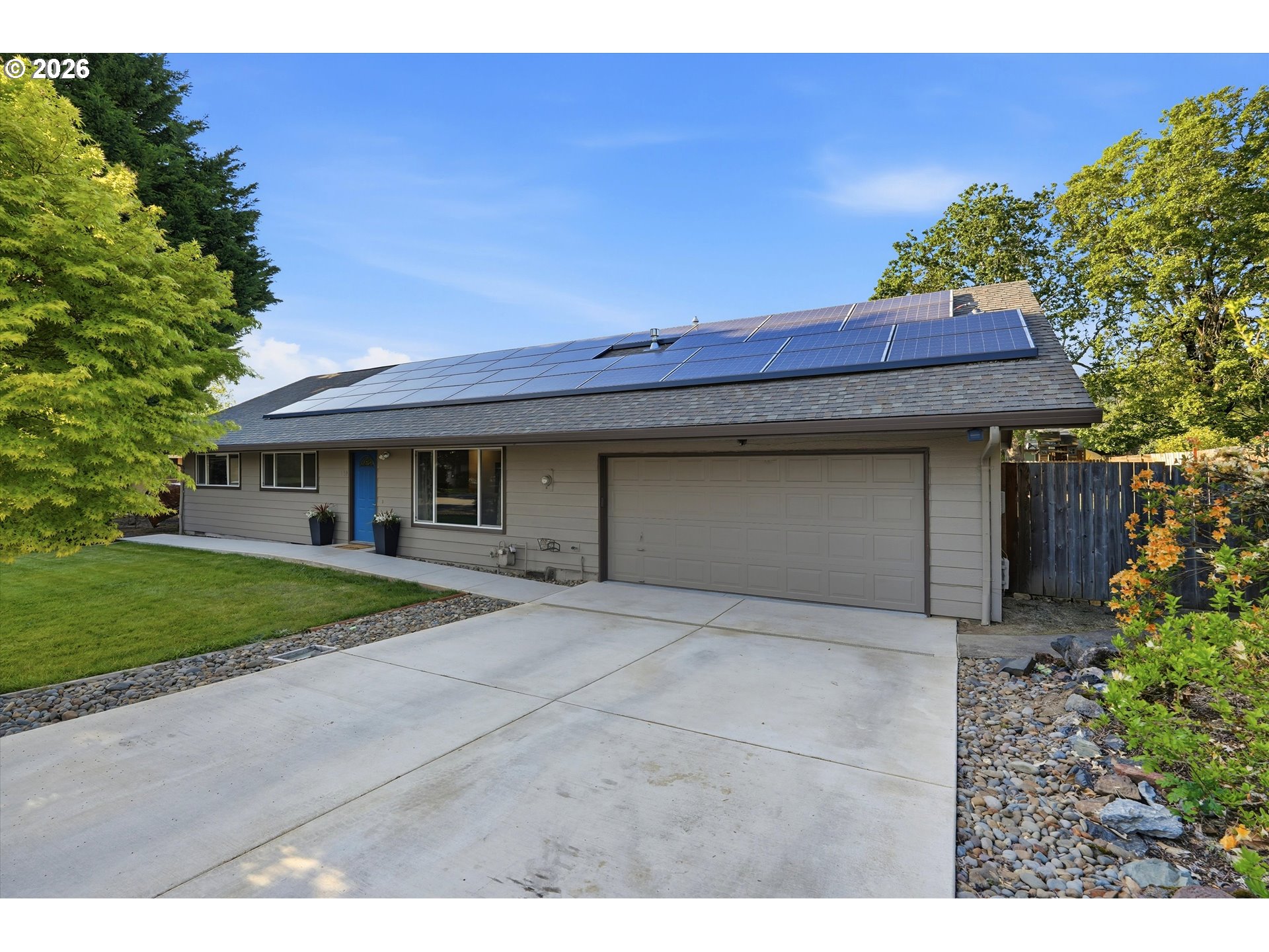 609 Sunset Court Newberg, OR 97132 - Photo 4 of 35