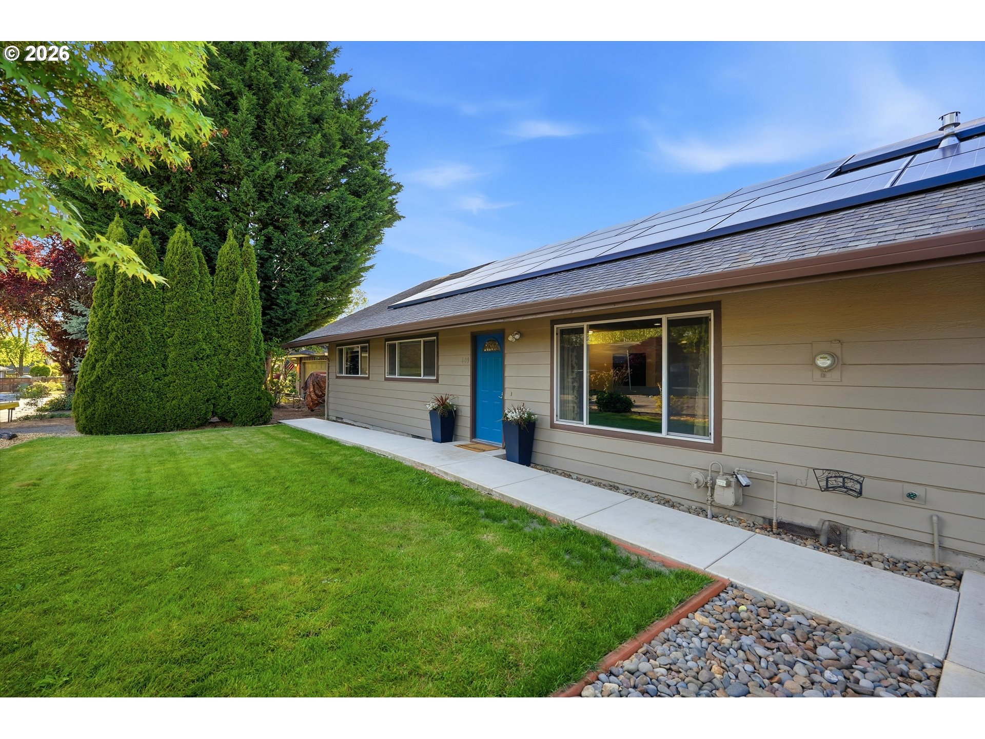 609 Sunset Court Newberg, OR 97132 - Photo 5 of 35