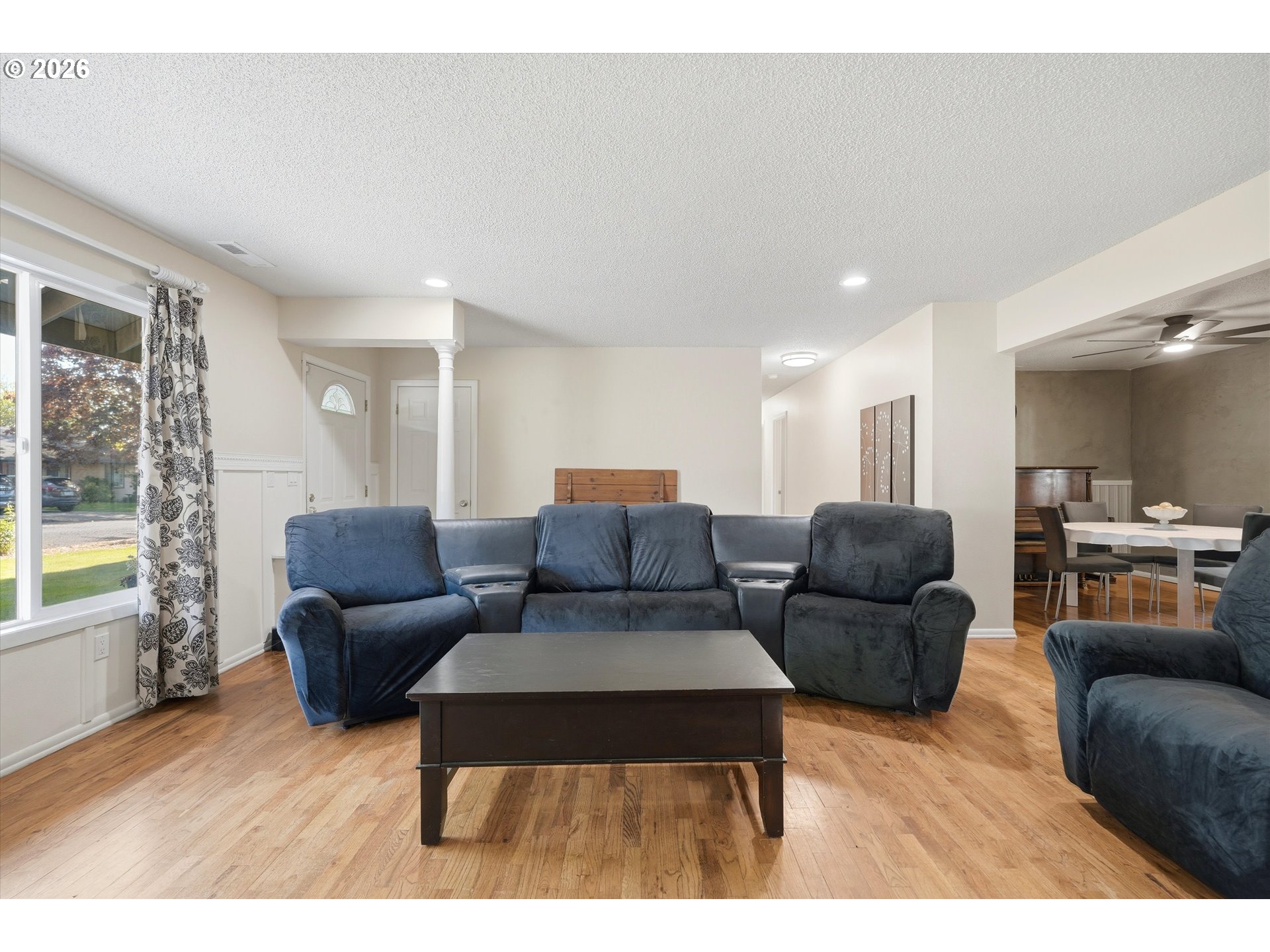609 Sunset Court Newberg, OR 97132 - Photo 10 of 35