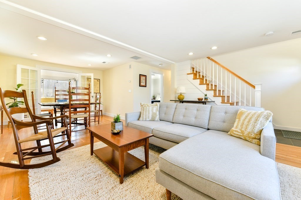 9 Martinwood Road Boston, MA 02130 - Photo 4 of 42 Gallery Image 4