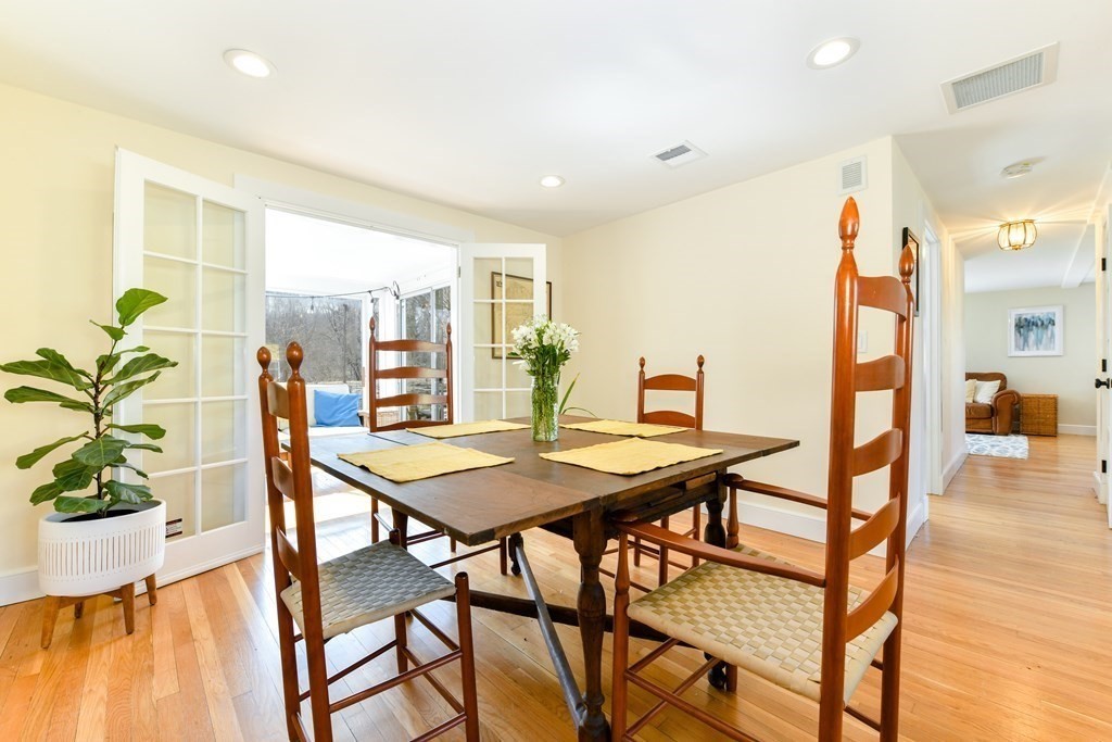 9 Martinwood Road Boston, MA 02130 - Photo 6 of 42 Gallery Image 6