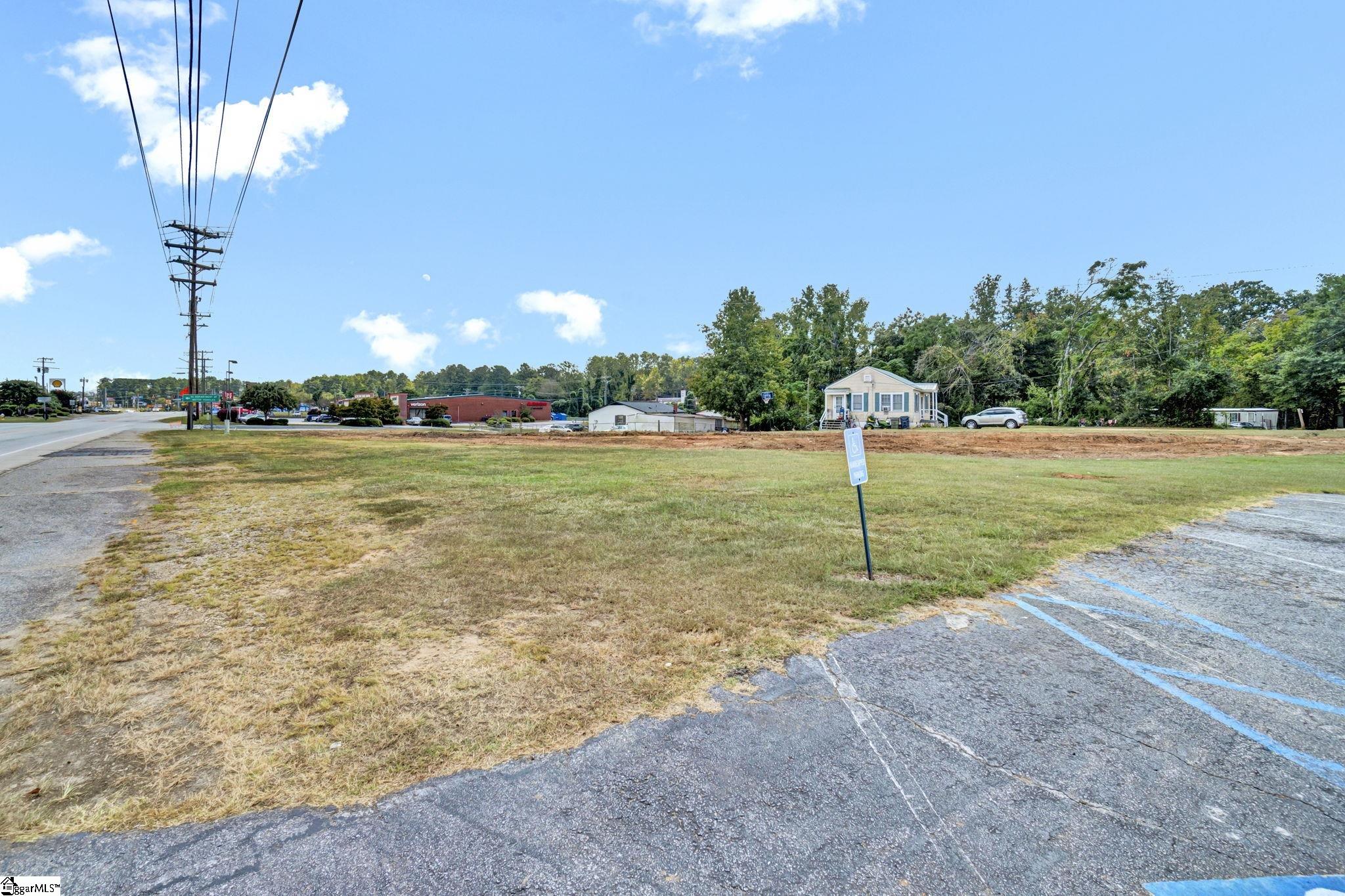 790 East Main Street Laurens, SC 29360 - Photo 23 of 25