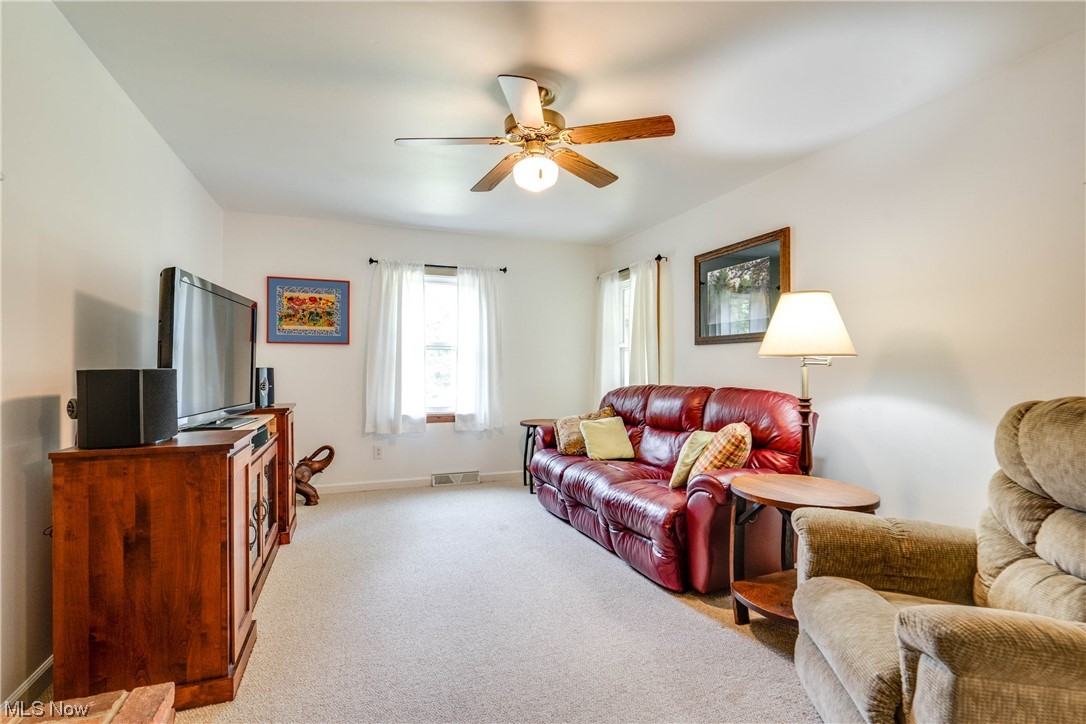 445 Mowbray Road Akron, OH 44313 - Photo 14 of 35 Gallery Image 14