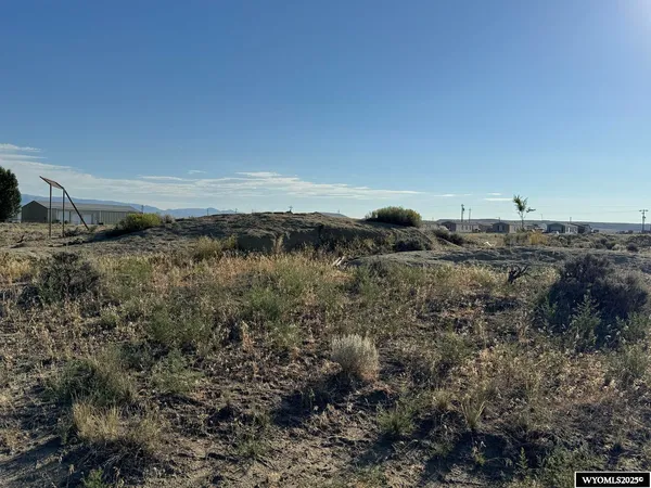 $18,000 | East 3rd Street, Shoshoni, WY 82649