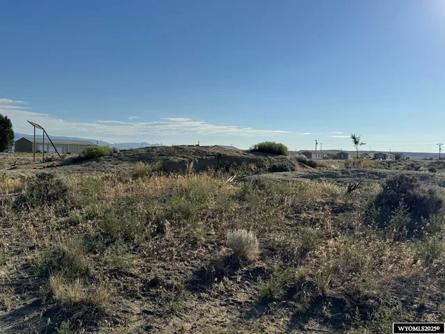 $18,000 | East 3rd Street, Shoshoni, WY 82649