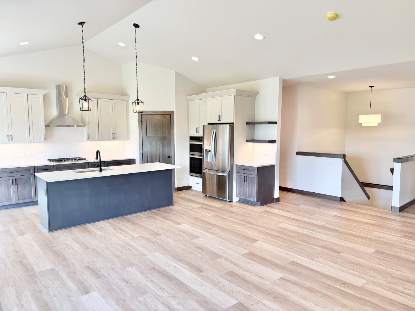 477 Foxfield Road Oregon, WI 53575 - Photo 5 of 50