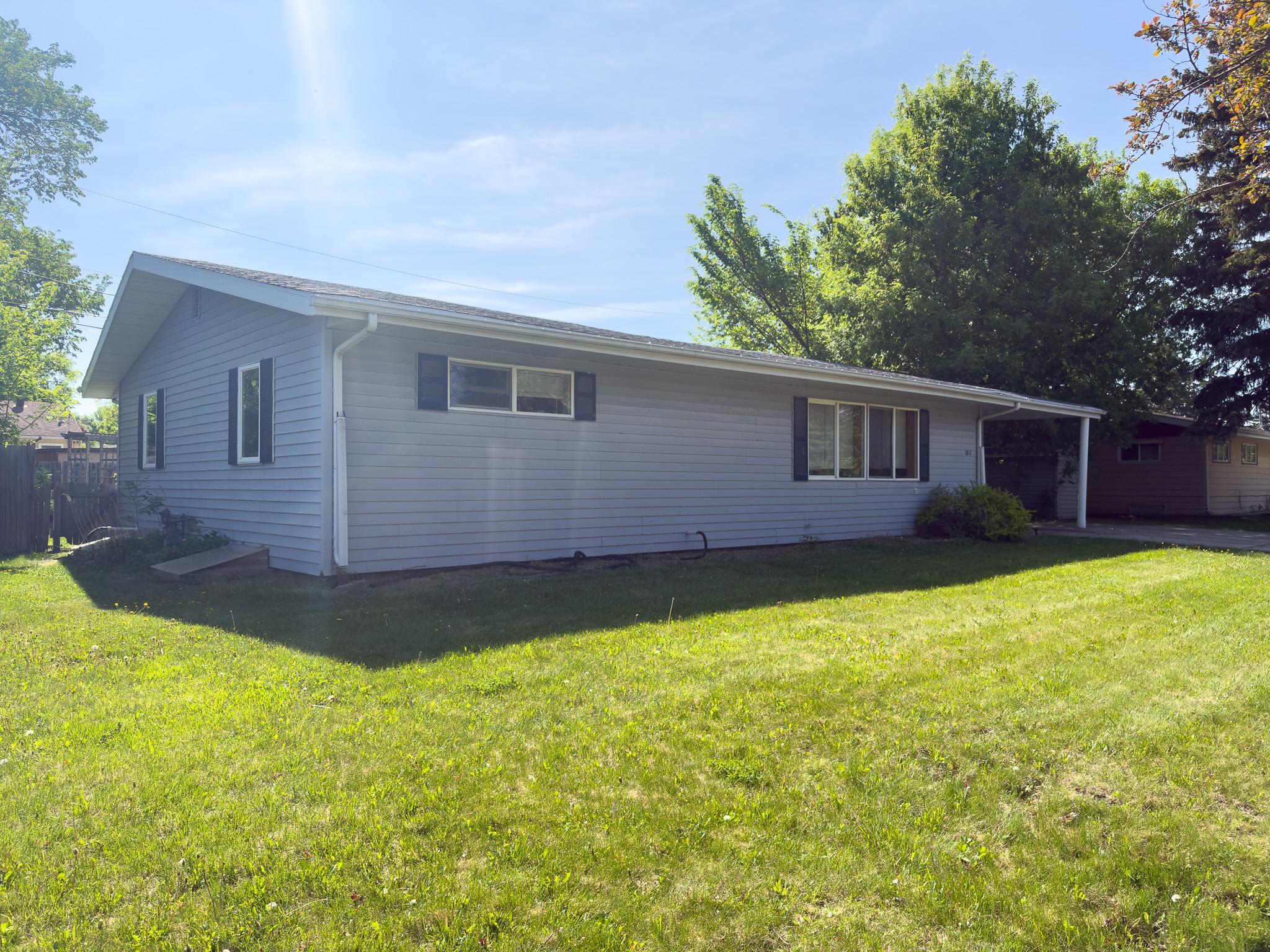 1812 4th Street South Moorhead, MN 56560 - Photo 4 of 28